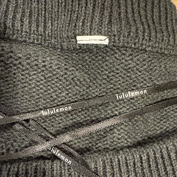 Lululemon dark grey Knit Cropped Sweater - Picture 4 of 4